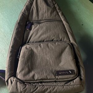 Reebok Black Sling Bag - Compact Everyday Carry
